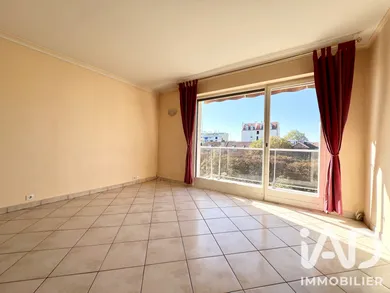 Appartement à Chatou (78400)