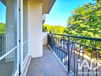 Appartement à Montreuil (93100)