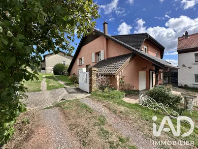 Maison traditionnelle à Haut-Clocher (57400)