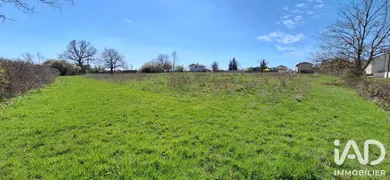 Terrain à bâtir à Mizérieux (42110)