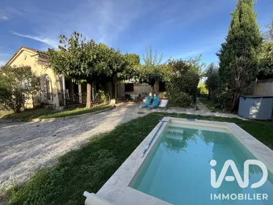 Maison traditionnelle à Valréas (84600)