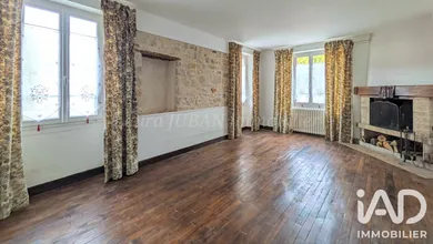 Maison de village à Dormelles (77130)