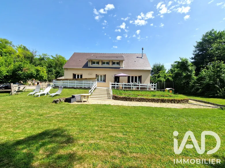 Maison 7 pièces 160 m² · à Monthyon · 160 m² · 790 000 €