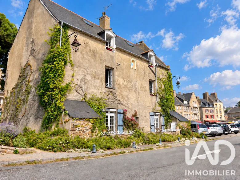 Maison 11 pièces 241 m² · à Saint-Malo · 241 m² · 1 184 500 €