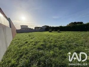 Terrain à bâtir à Tournon-sur-Rhône (07300)