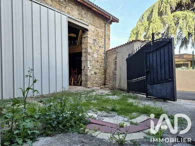 Townhouse in Coudes (63114)