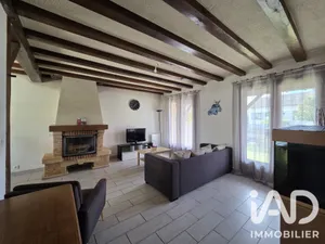 Maison traditionnelle à Les Villages Vovéens (28150)