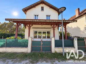 Maison de village à Sabres (40630)