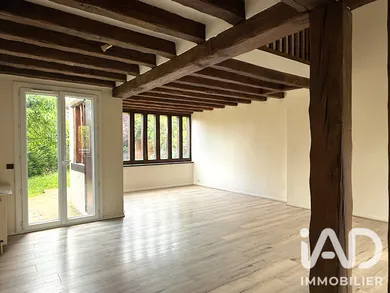 Maison traditionnelle à Rambouillet (78120)