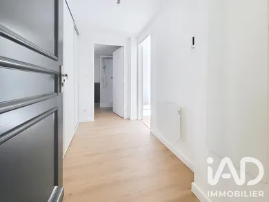 Apartment in Floirac (33270)