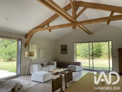 Maison d'architecte à Bazas (33430)