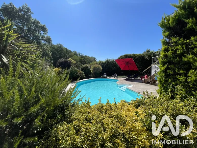 Maison 6 pièces 180 m² · à Cénac · 180 m² · 699 000 €