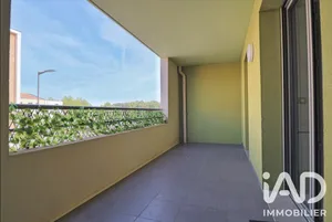 Apartment in Aix-en-Provence (13100)