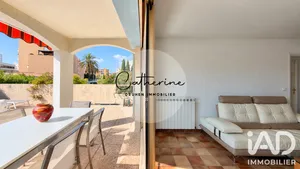 Appartement à Hyères (83400)