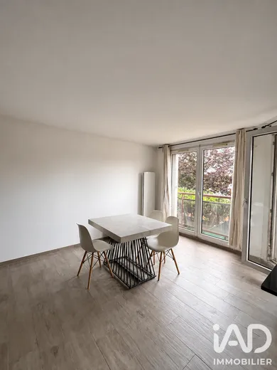 Appartement à Évry (91000)