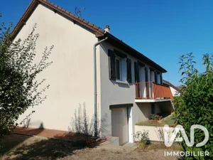 Maison à Andouillé (53240)