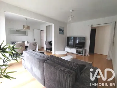 Appartement à Les Ulis (91940)
