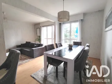 Appartement à Les Ulis (91940)