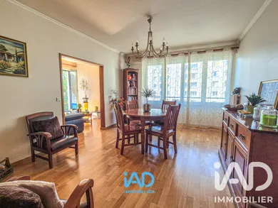 Appartement à Mantes-la-Jolie (78200)