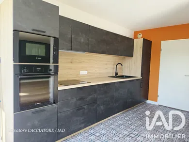 Appartement à Jacob-Bellecombette (73000)