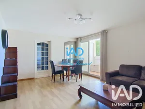 Appartement à Roissy-en-Brie (77680)