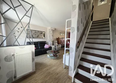 Maison traditionnelle à Saint-Étienne (42230)