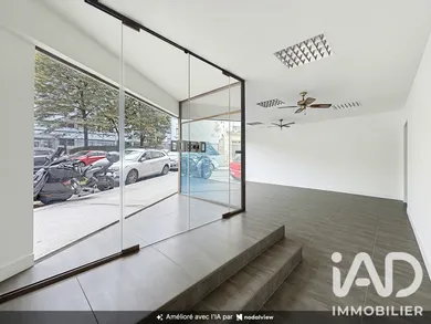 Boutique/Local commercial à Paris (75018)