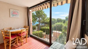 Apartment in Saint-Mandrier-sur-Mer (83430)