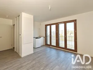Studio à Bussy-Saint-Georges (77600)