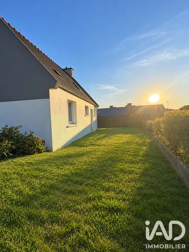 Maison traditionnelle à Plougoulm (29250)