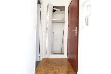 Studio à Maisons-Alfort (94700)