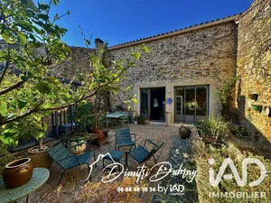Village house in Bizanet (11200)