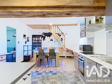 Appartement à Courtomer (77390)