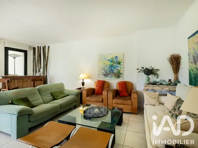 Appartement à Saint-Cloud (92210)