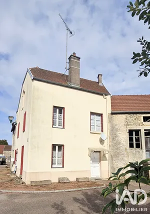 Maison de village à Lacanche (21230)