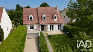Maison à Orgeval (78630)