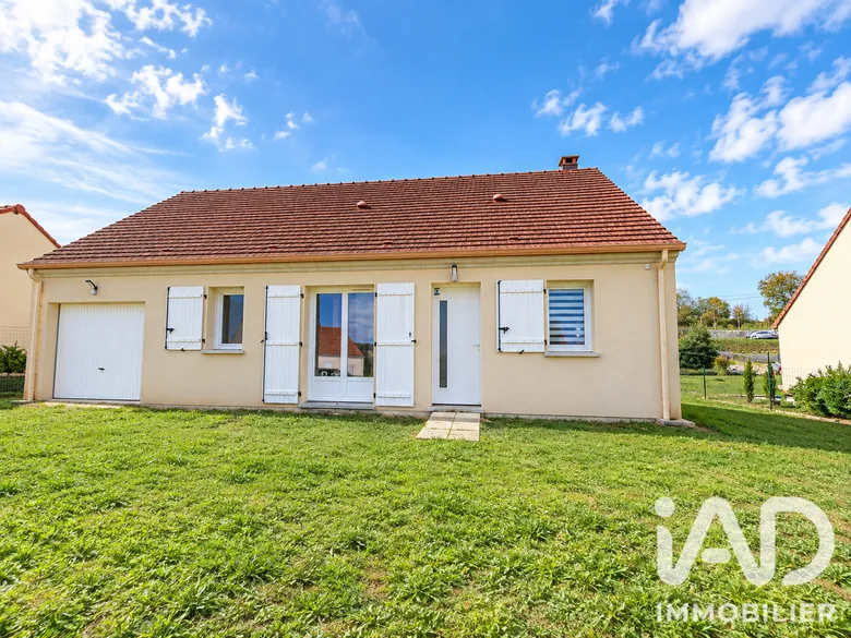 Maison 3 pièces 71 m² · à Courtemont-Varennes · 71 m² · 165 000 €