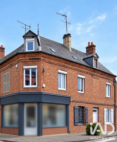 Building in Mesnils-sur-Iton (27240)