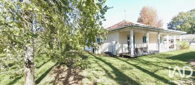 House in Parentis-en-Born (40160)