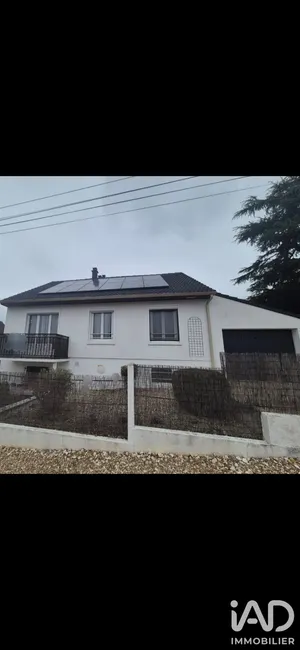 Maison traditionnelle à Dordives (45680)