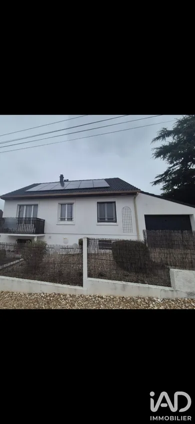 Maison traditionnelle à Dordives (45680)