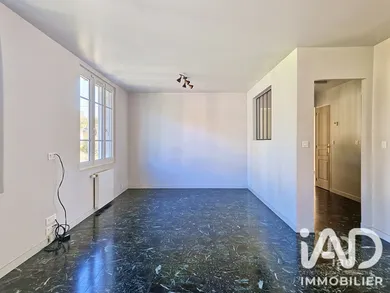 Maison traditionnelle à Soisy-sur-Seine (91450)