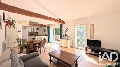 Appartement à Saint-Saturnin-lès-Avignon (84450)