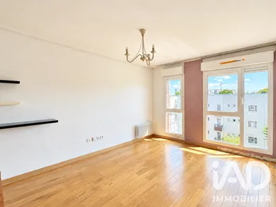 Appartement à Bobigny (93000)