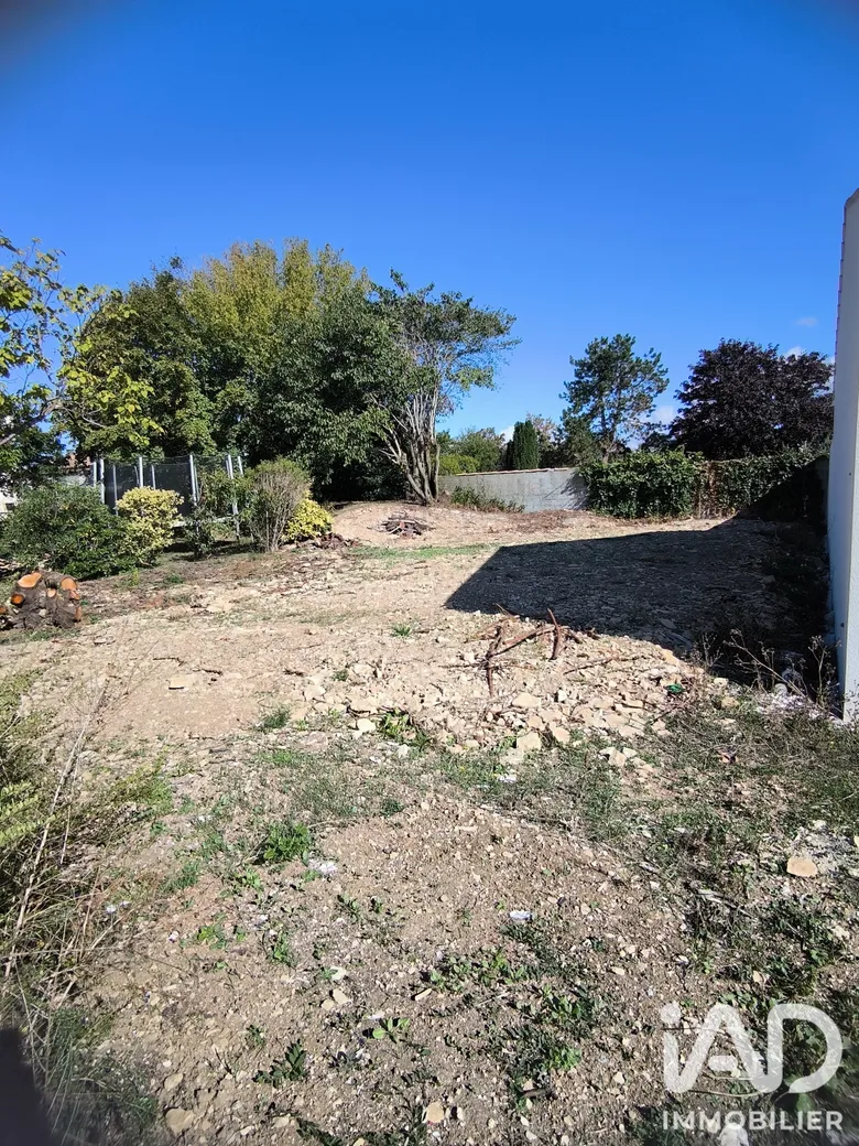 Terrain à bâtir à Villedoux (17230) · 89 900 €