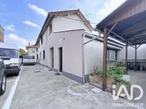 Immeuble à Carrières-sous-Poissy (78955)
