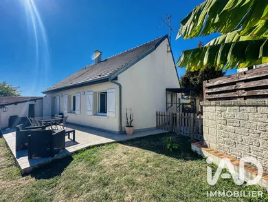 Maison à La Chaussée-Saint-Victor (41260)