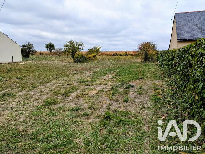 Terrain à bâtir à Beaufort-en-Anjou (49250) · 49 000 €