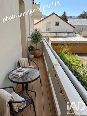 Apartment in Épinay-sur-Seine (93800)
