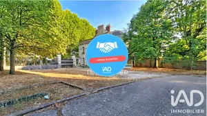 House in Fontainebleau (77300)